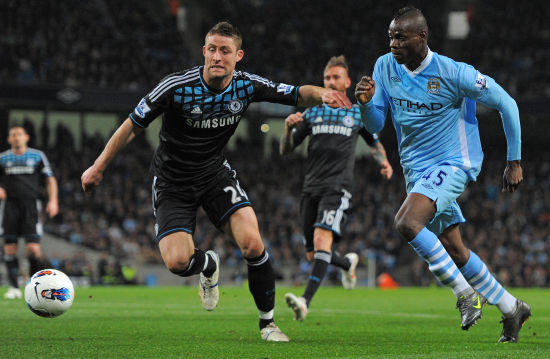 伯納烏的態 伯納烏的態